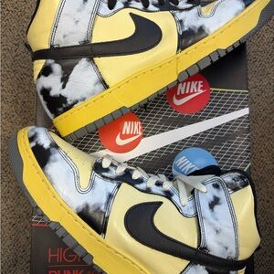 Nike Dunk High 1985 Black Acid Wash - Yellow and Black Tie-Dye Sneakers